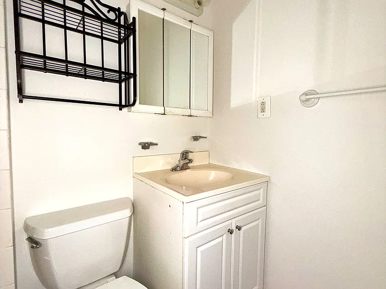 1803 Hartranft St #1 — Photo 17