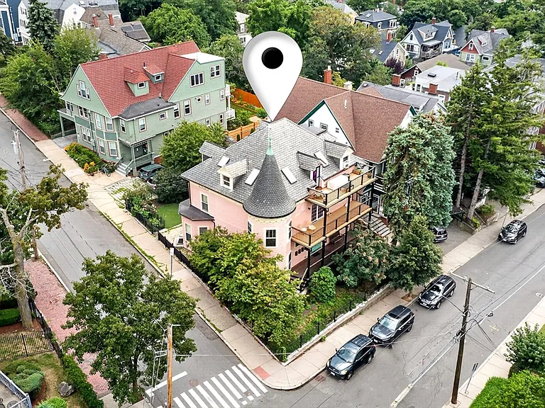 41 Walnut St #1R — Photo 21