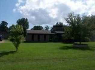 93 Viking Dr, Columbus, MS 39702