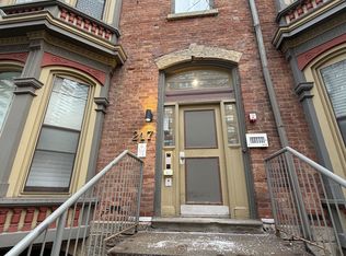 217 Jarvis St #5, Toronto, ON M5B2C1