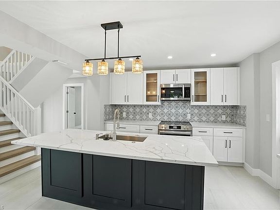 4th image of 4880 Coquina RD