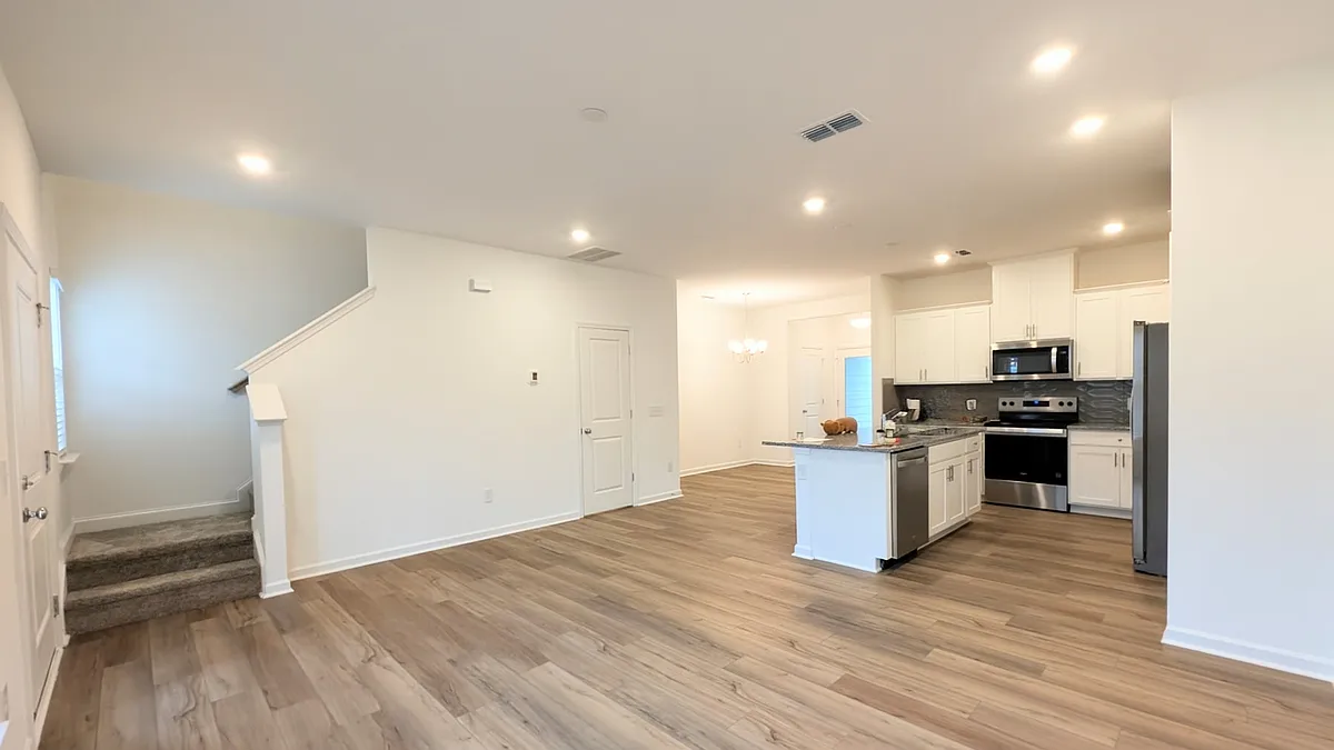 Building Photo - 2102 Cobble Ct