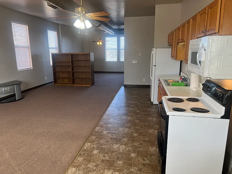 149 N Main St #149 — Photo 8