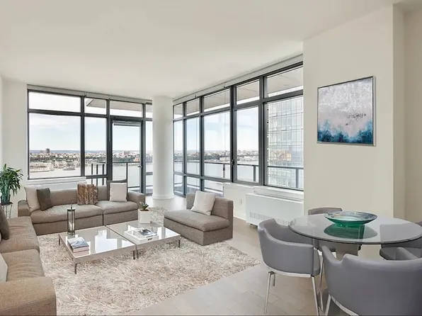 312 11th Ave, New York, NY