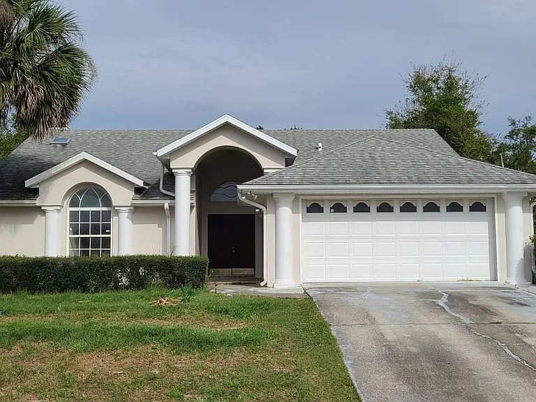 1088 Tivoli Dr — Photo 1