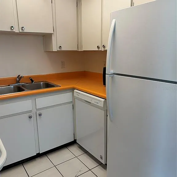 4800 Rilma Ave #148 — Photo 7