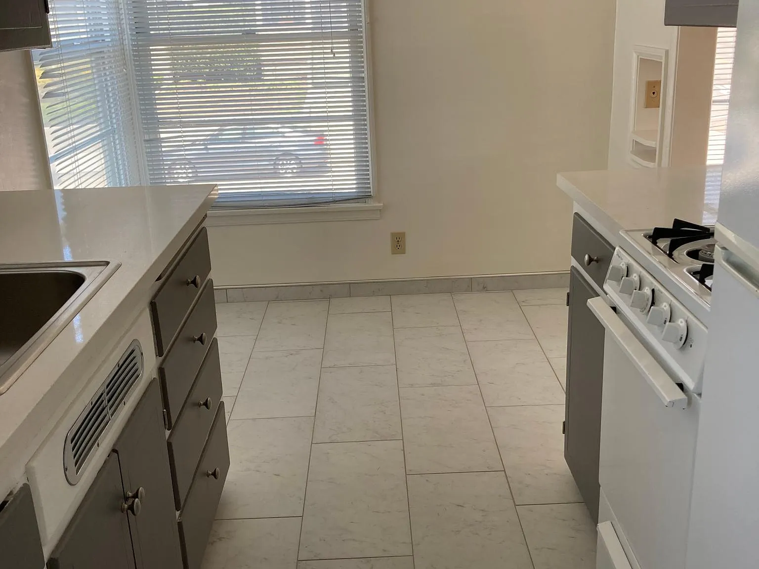 1259 Palm St — Photo 4