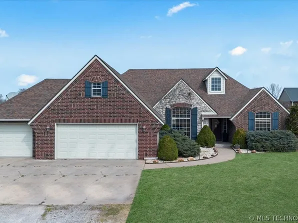 2931 E Rabbs Dr, Oologah, OK 74053