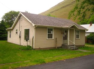 233 N Church St, Riggins, ID 83549