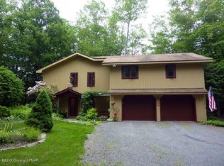 1195 Deer Trail Rd, Pocono Pines, PA 18350