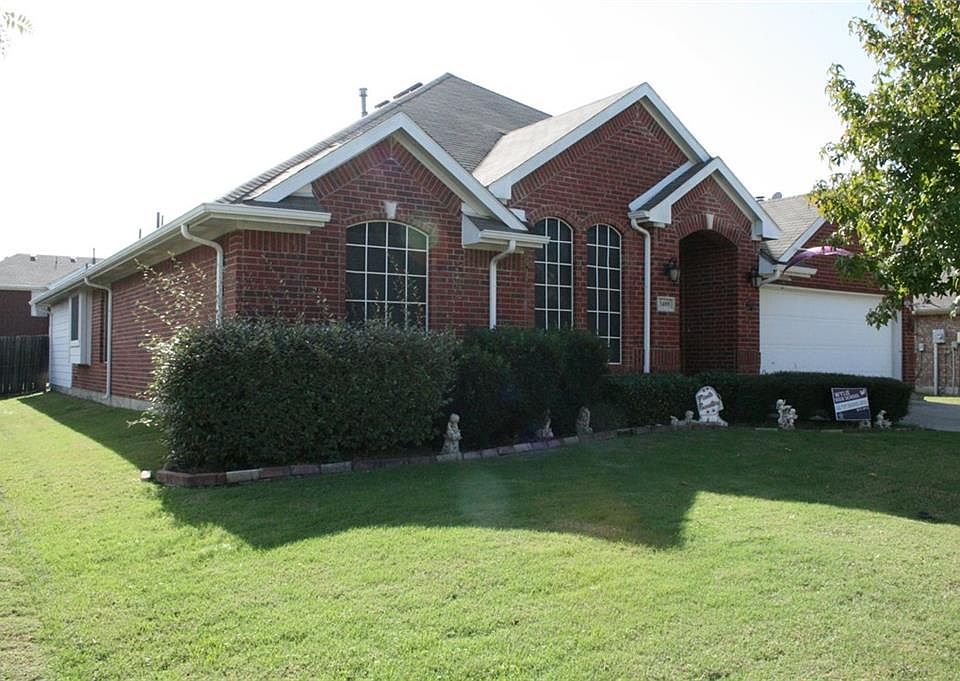 1st image of 3409 Nandina Dr