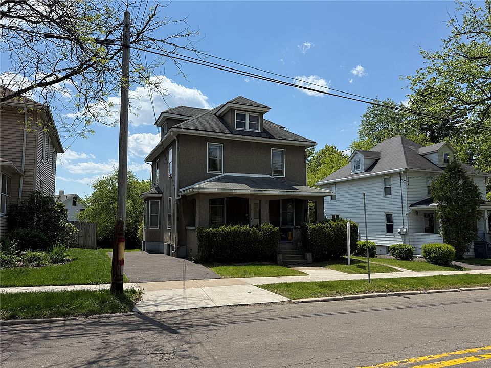 1st image of 303 Prospect St