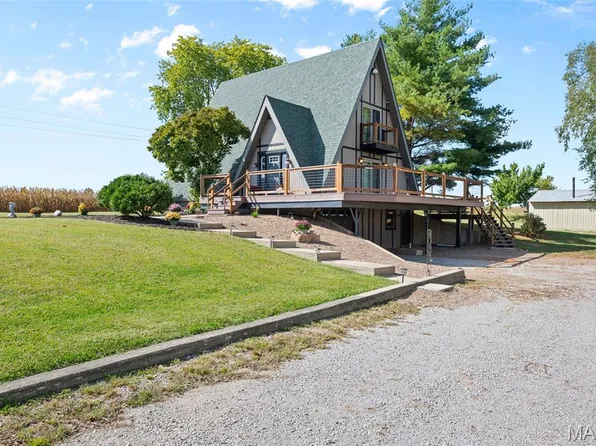 10409 Lower Marine Rd, Marine, IL 62061