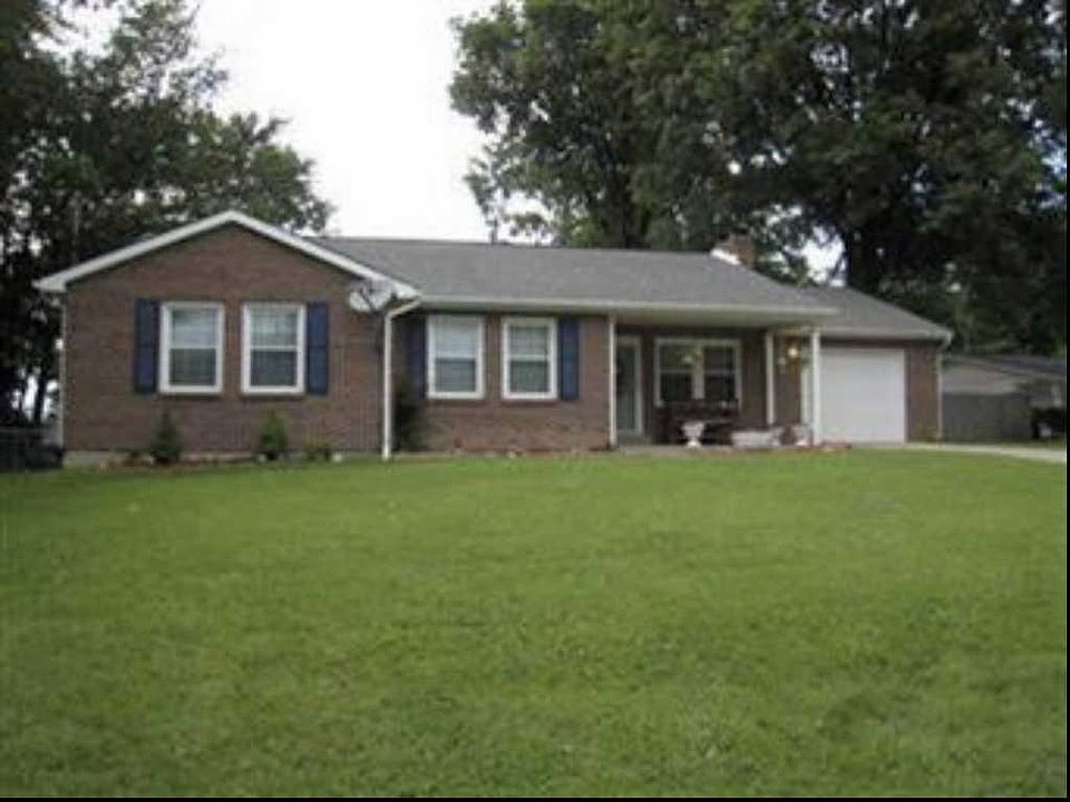 1st image of 13 Kelley Dr