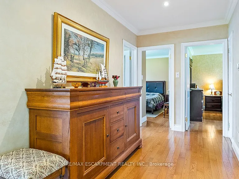 1546 Lorne Wood Rd — Photo 12