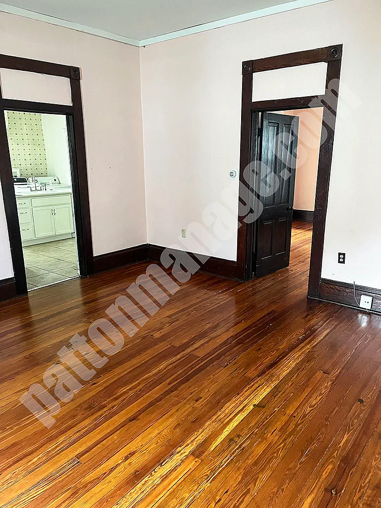 2 bed, 1.5 bath, 1072 sqft, $1,200 — Photo 3