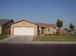 1737 Monroe Ave, Madera, CA 93638