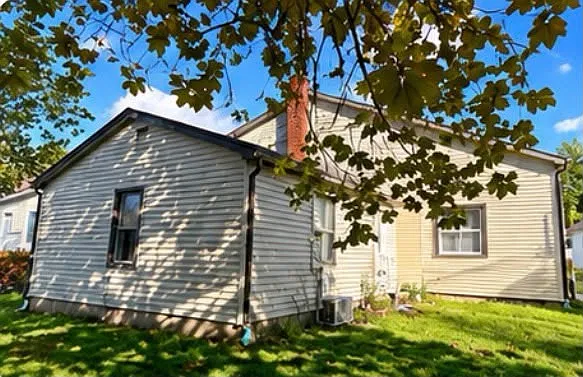 4 bed, 1852 sqft, $1,378 — Photo 3