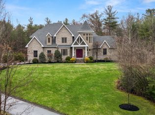 9 Janice Ave, North Reading, MA 01864