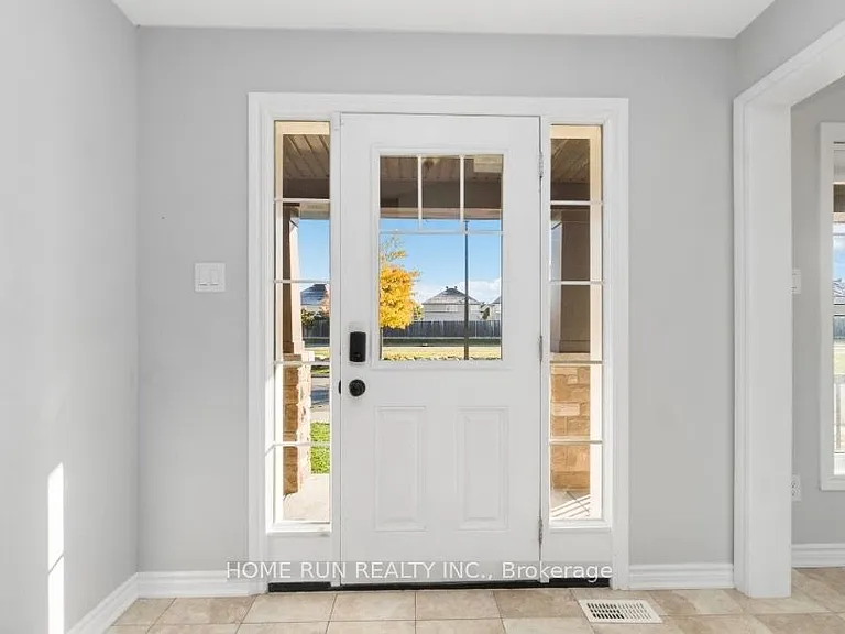 126 Switch Grass Cres — Photo 3