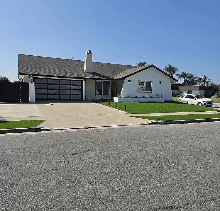 9574 Talbert Ave