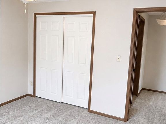 5th image of 114B Foxberry Dr