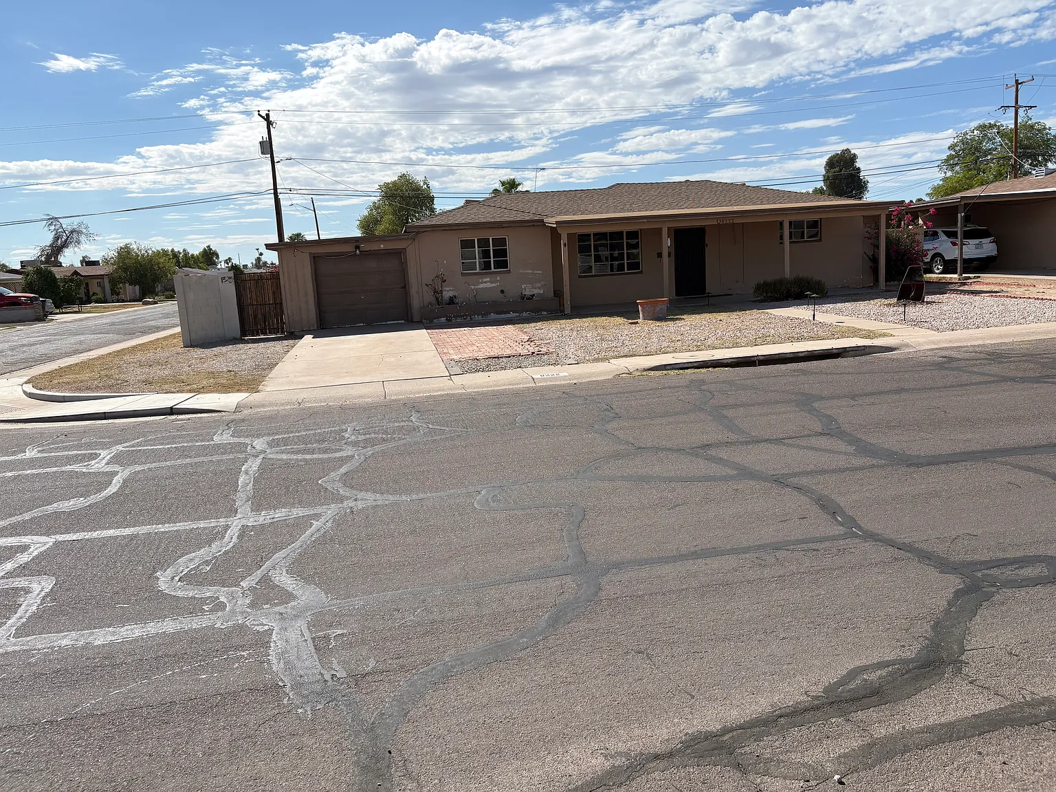 4 bed, 1478 sqft, $1,999 — Photo 2