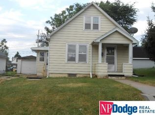 3715 S St, Omaha, NE 68107