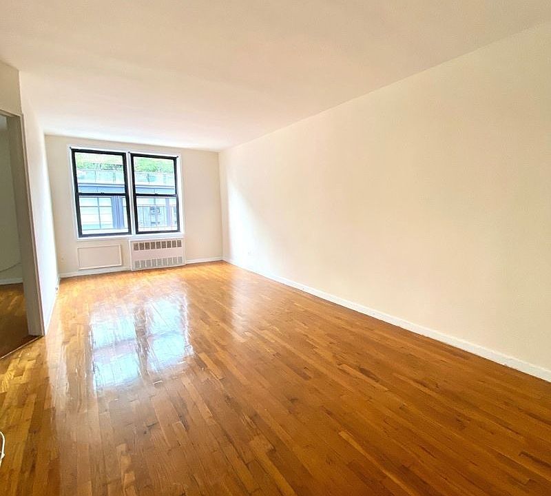 1st image of 650 Washington St #5U