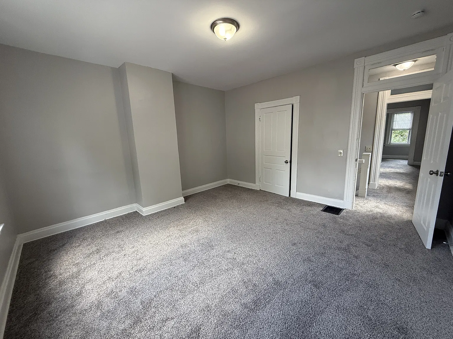 2036 Mackoy Street - 1 — Photo 4