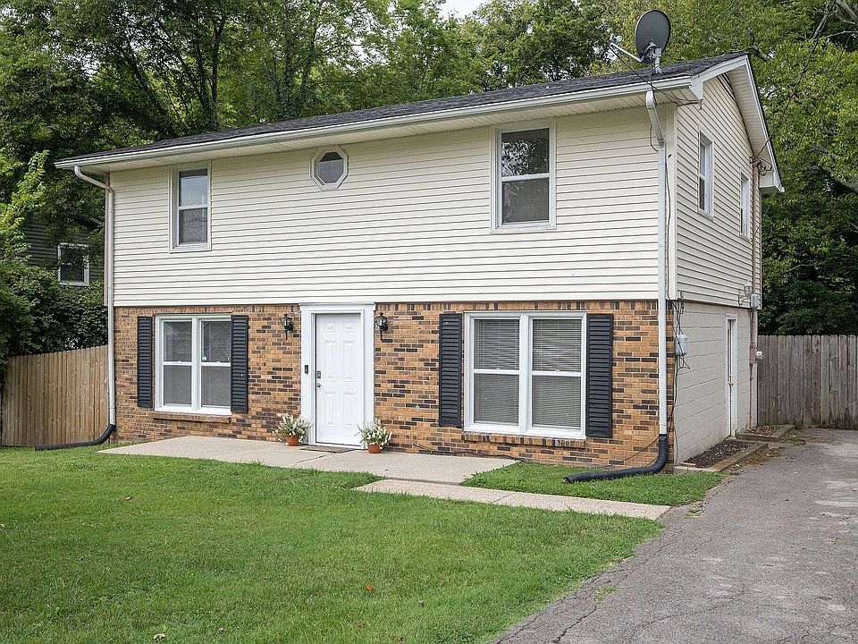 1st image of 2410 Oakwood Ave