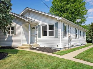 2240 W 9th Ave, Oshkosh, WI 54904