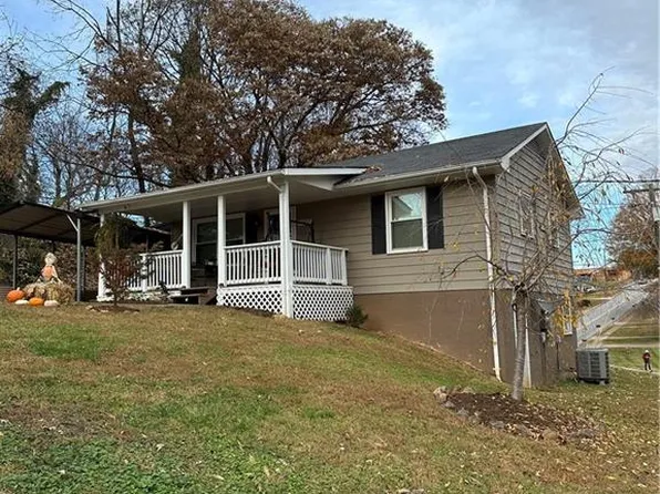1002 Odell St, North Wilkesboro, NC 28659