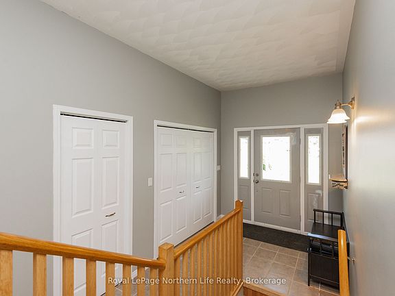 5th image of 68 Chenier Rd