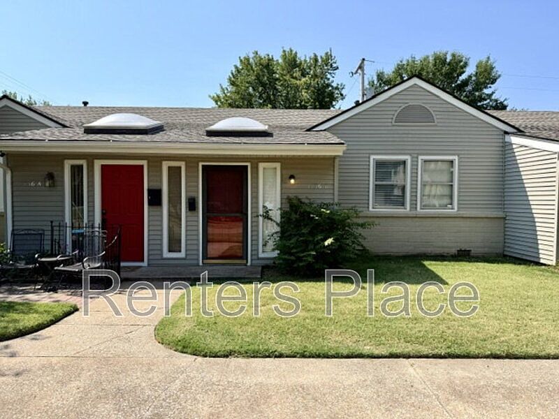 1st image of 1436 E 38th St Unit B