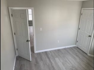 284 Amherst St #2, Providence, RI 02909