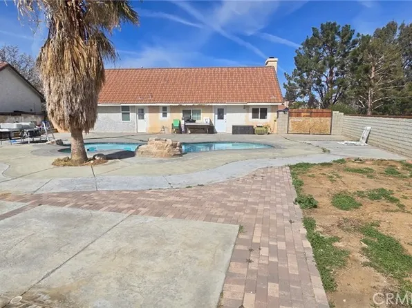 37348 Hampshire St, Palmdale, CA 93550