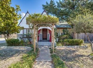 318 N Westmoreland Rd, Dallas, TX 75211