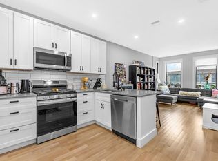 14 Pearl St APT 2, Charlestown, MA 02129