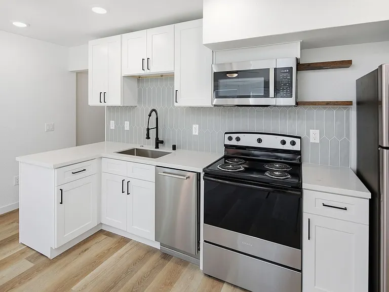 The Ranch: Newly Renovated One- and Two-Bedroom Apartment Homes in Normal Heights — Photo 49
