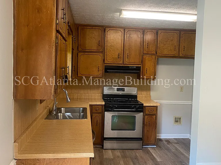 335 Edna Dr — Photo 6