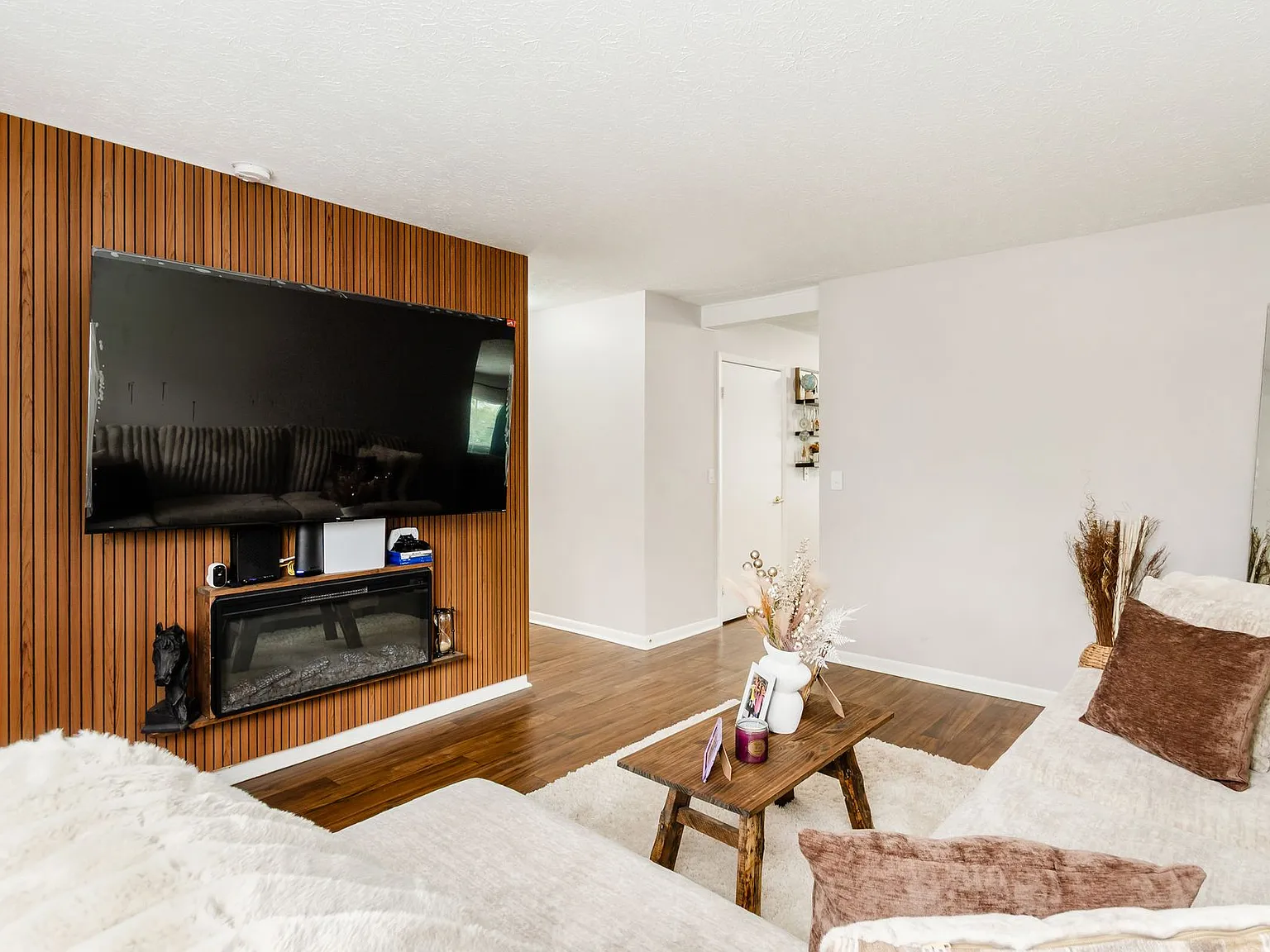 Willow Bend — Photo 1