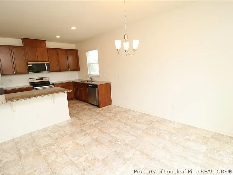 1149 Noor Ln — Photo 11