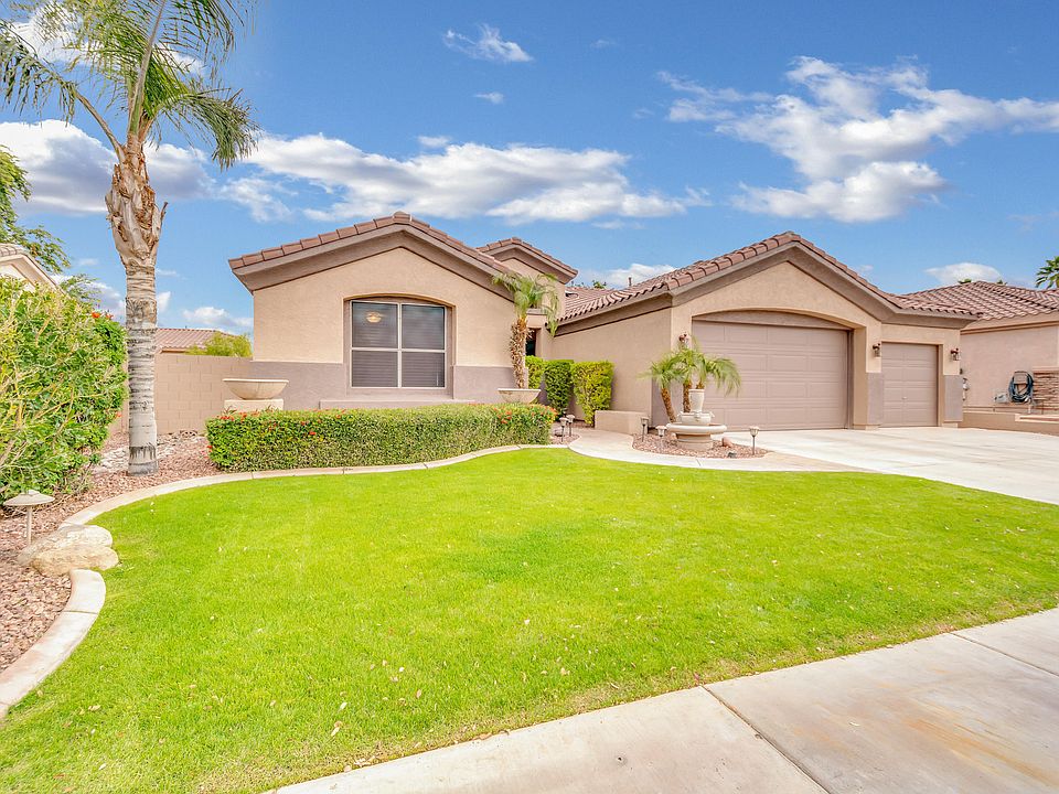 2nd image of 2176 E Browning Pl
