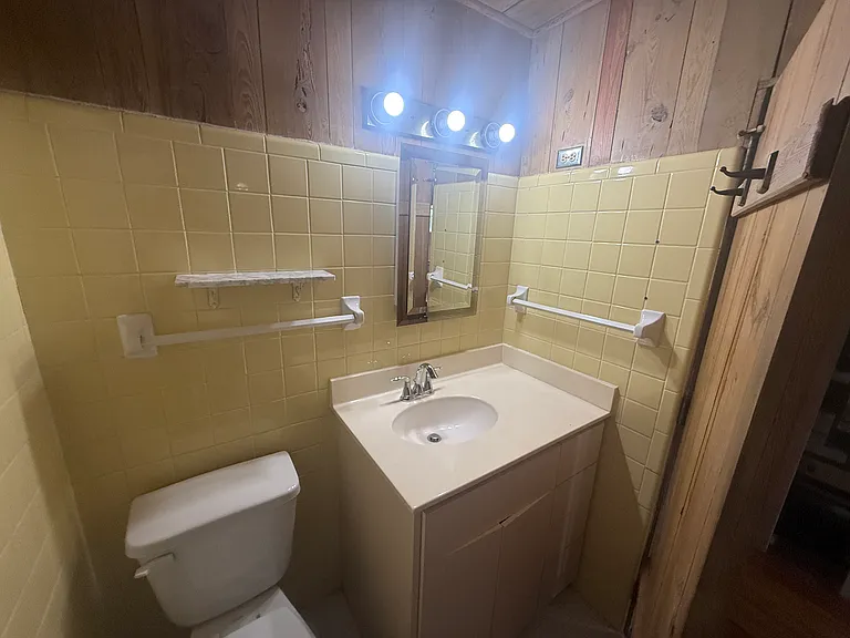 102 Twin Pl — Photo 13