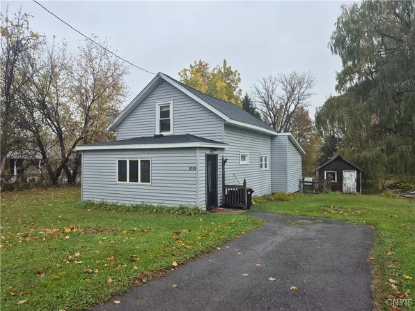 8506 Oswego Rd, Baldwinsville, NY 13027