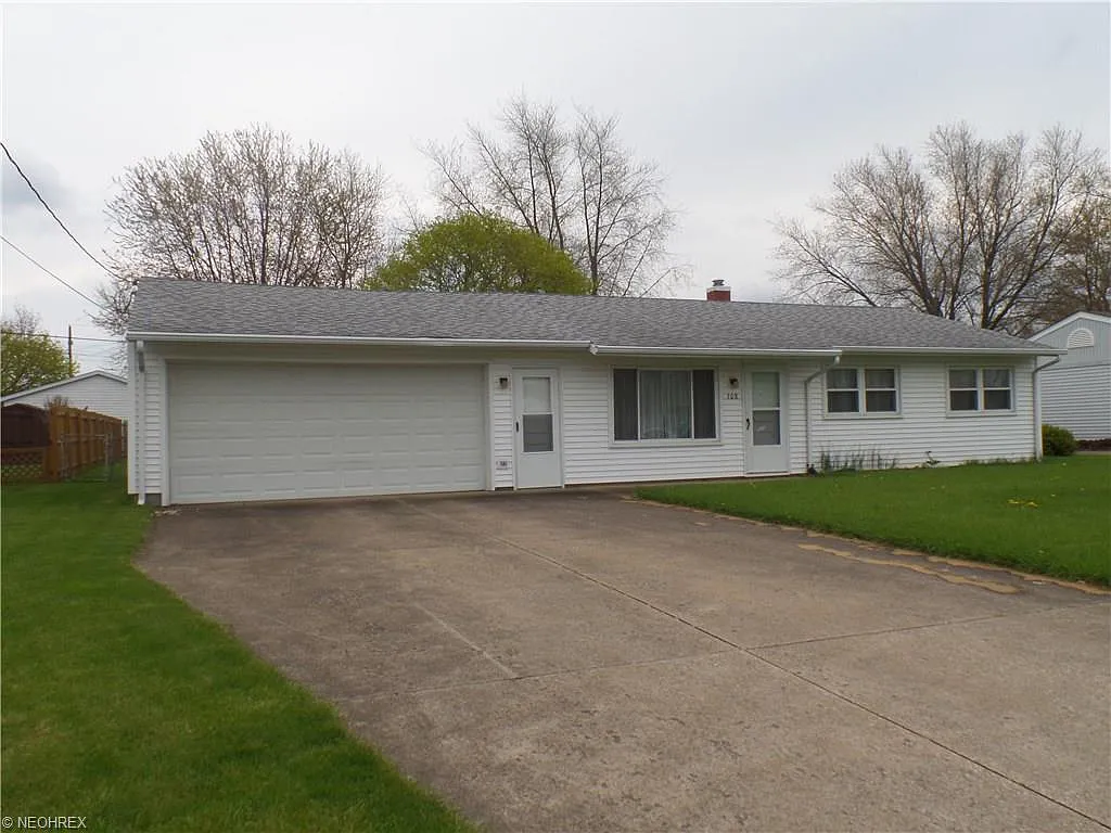 308 Gildona Dr photo 1