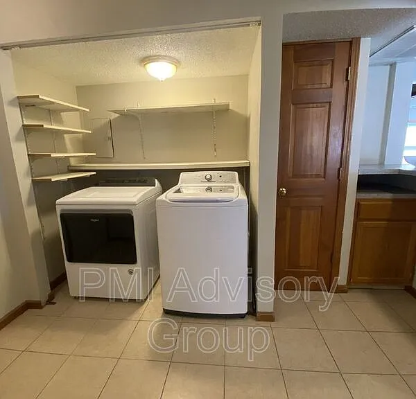 2020 SW Atwood Ave — Photo 5