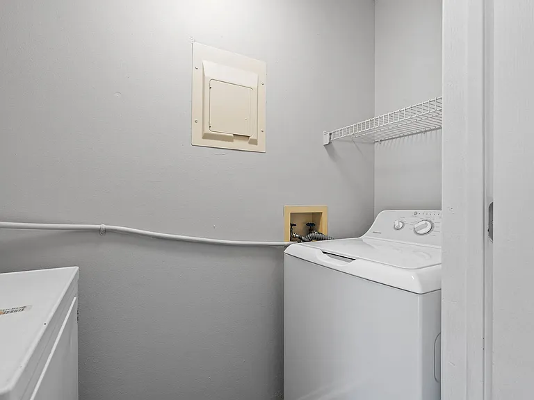 Two Bedroom B - 2 Bed / 2 Bath - 1,150 Sq.Ft.