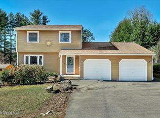 350 Dixon Rd, Queensbury, NY 12804
